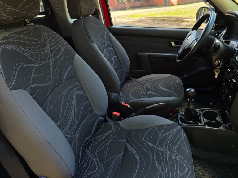 589820557_1265240382304785_74603236961483637_n